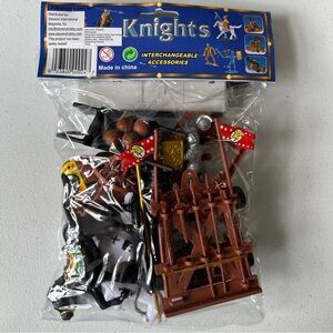 Bag of Horses, Knights, Some W/ Weapons. Plastic Toy Medevil Figurines.